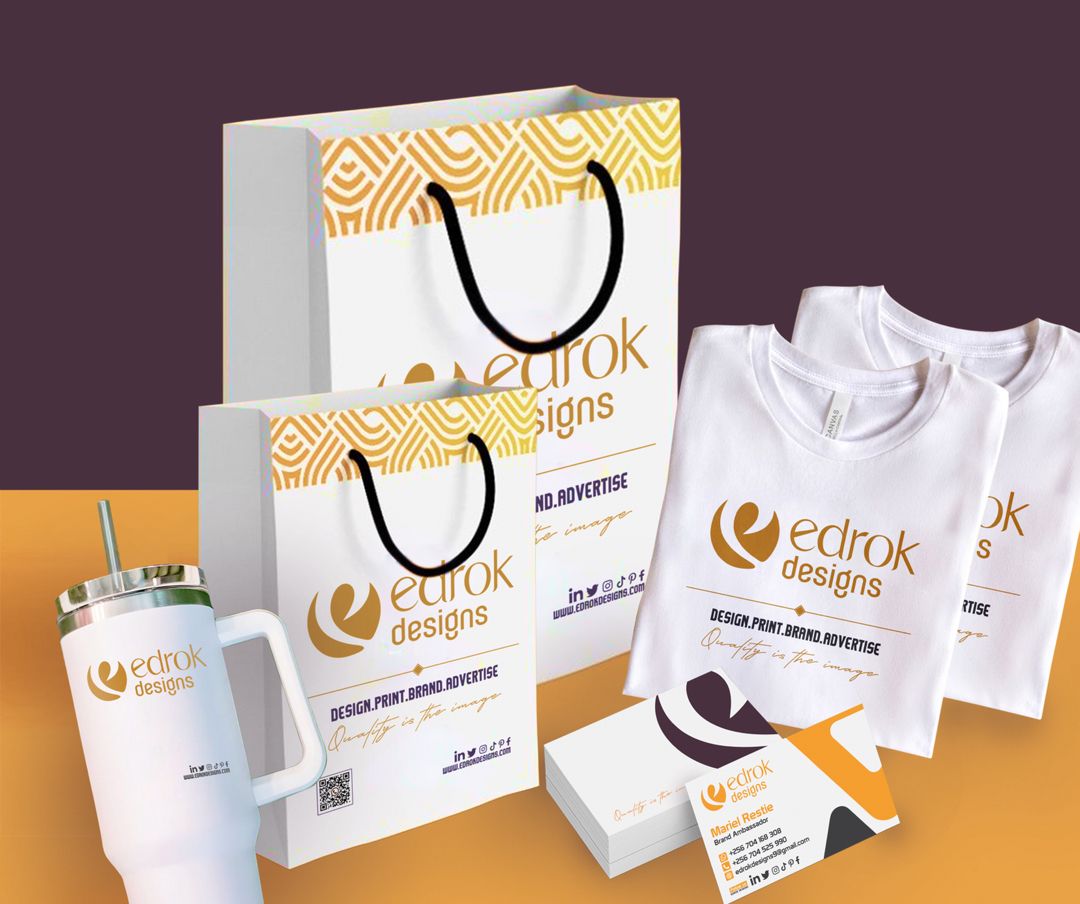 Mifuko migumu ya "Gift bags" tunauza na kuweka nembo yako (FULL COLOR)